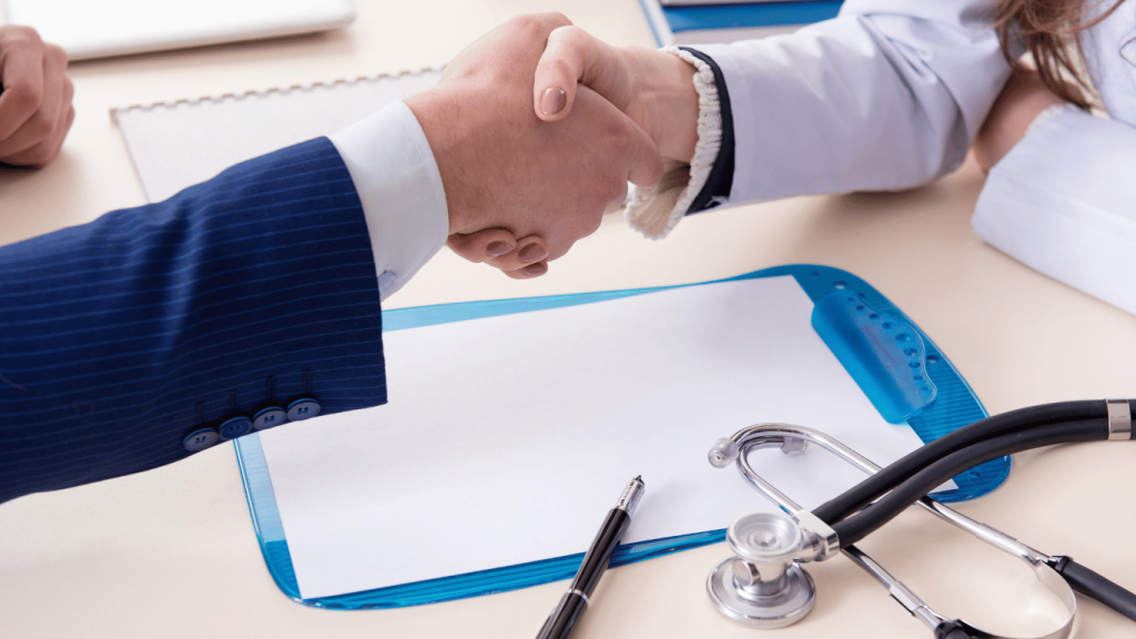 Création holding médecin